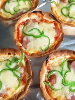 餃子の皮でミニピザ♪-レシピのメイン写真