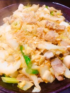 豚ホルモンと白菜のオイスター炒め-レシピのメイン写真
