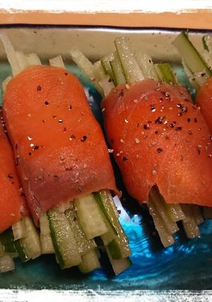 きゅうりのスモークサーモン巻き-レシピのメイン写真