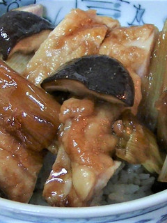 嫁の代わりに超簡単 鶏ネギ丼-レシピのメイン写真