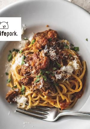 豚肉ゴロゴロ!ラグーソースのパスタ-レシピのメイン写真