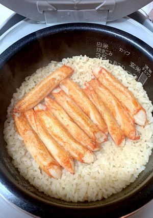 入れて炊くだけ！かに出汁の炊き込みごはん-レシピのメイン写真