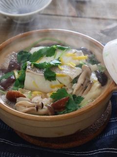 タラとキノコの柚子みぞれ煮込みうどん-レシピのメイン写真