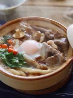 土鍋すき焼き煮込みうどん♪-レシピのメイン写真