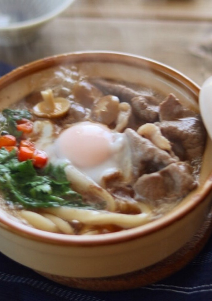 土鍋すき焼き煮込みうどん♪-レシピのメイン写真