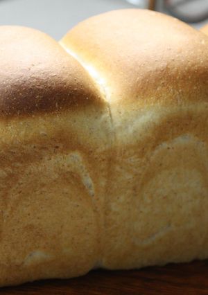 **全粒粉の食パン**-レシピのメイン写真
