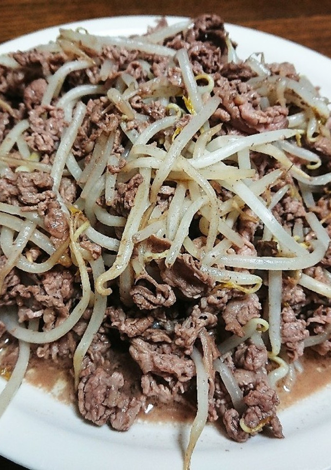 牛肩ロースともやしの塩胡椒炒め-レシピのメイン写真