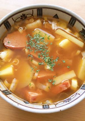 カレー風味のコンソメスープ-レシピのメイン写真