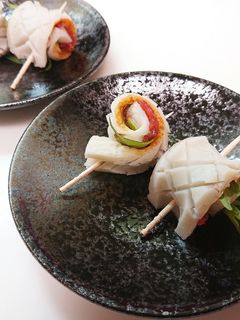 ちくわで梅肉と大葉の巻き巻き-レシピのメイン写真