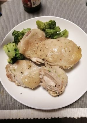 万能蒸し器もも肉ゆでどり-レシピのメイン写真