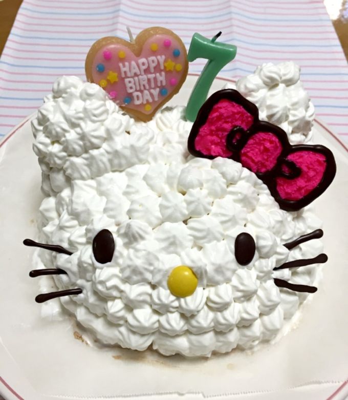 キティちゃん　立体ケーキ-レシピのメイン写真