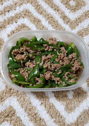 超簡単!レンチンだけピーマン肉そぼろ-レシピのメイン写真