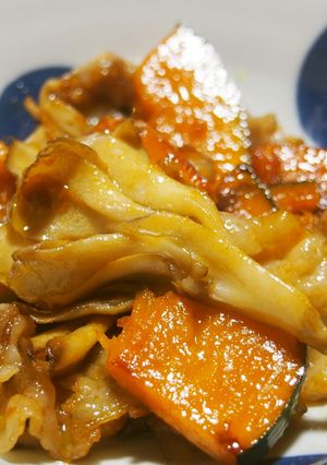 豚バラ・南瓜・舞茸のオイスター炒め♪-レシピのメイン写真