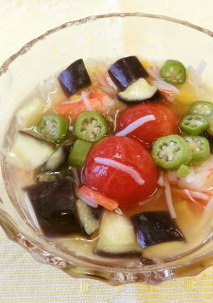 カニカマといろどり野菜のジュレ-レシピのメイン写真