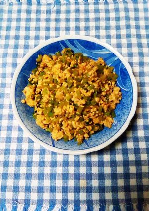 簡単!鳥挽肉と大根の茎のふりかけ-レシピのメイン写真