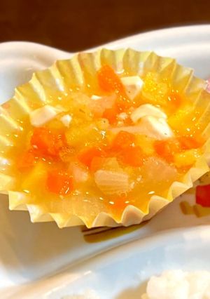 【離乳食後期〜】野菜と豆腐の味噌汁-レシピのメイン写真