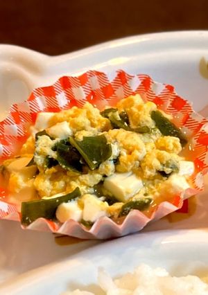 【離乳食後期〜】ワカメと豆腐のお味噌汁-レシピのメイン写真