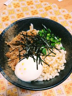 なめ茸うどん~温玉ぶっかけ-レシピのメイン写真