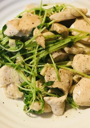 豆苗＆鶏肉のガーリックソース炒め-レシピのメイン写真