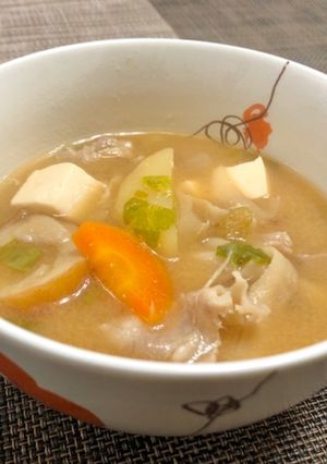☆いつものお味噌汁にセロリ♪-レシピのメイン写真