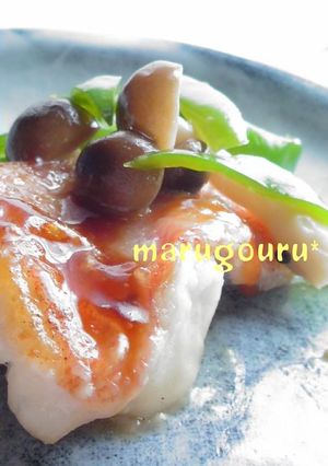 フライパン一つで♪赤魚とたっぷり☆きのこ-レシピのメイン写真