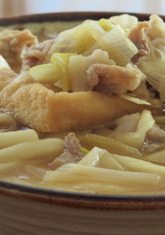 豚肉と油揚げとたっぷり白ねぎのうどん-レシピのメイン写真
