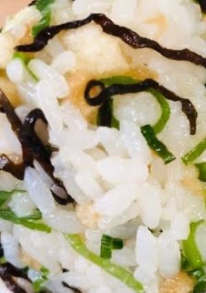 天かす塩昆布おにぎり-レシピのメイン写真