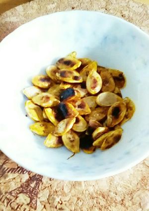 捨てないで！かぼちゃの種の食べ方-レシピのメイン写真