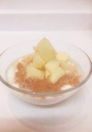 簡単♪りんごヨーグルト 〜おろし&角切入-レシピのメイン写真