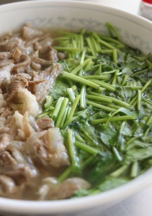 牛すじとセリの汁そば-レシピのメイン写真