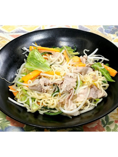 優しい味付けに!塩麹焼きそば★動画あり★-レシピのメイン写真