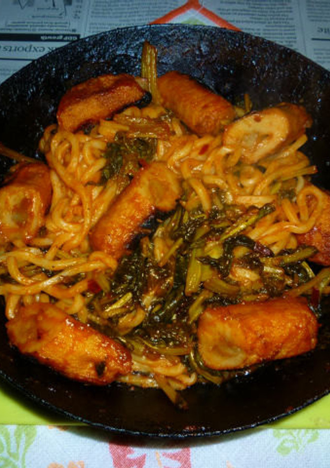大根葉アラビアータ風の焼きうどん-レシピのメイン写真