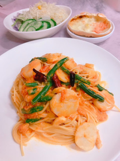 帆立貝柱とインゲンのトマトクリームパスタ-レシピのメイン写真