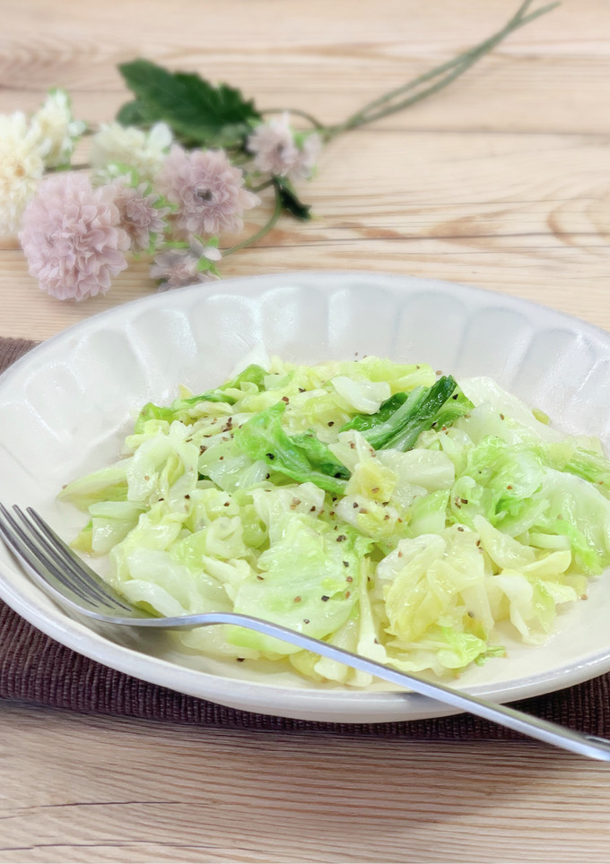 おつまみ＆副菜に＊キャベツの簡単旨塩炒め-レシピのメイン写真