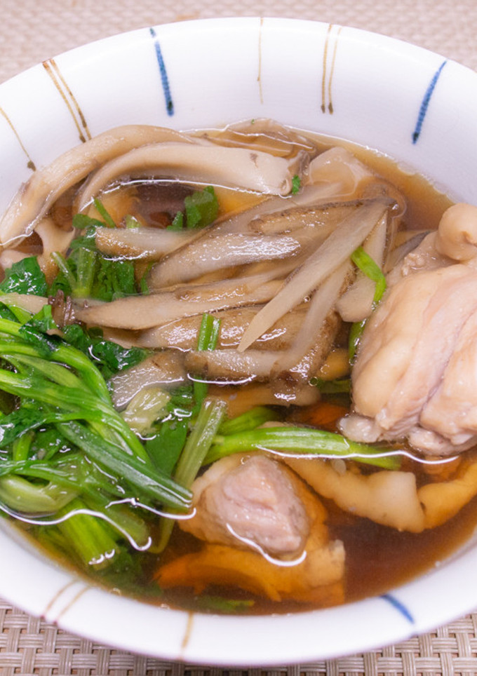 鶏肉とごぼうと芹と舞茸の鍋-レシピのメイン写真