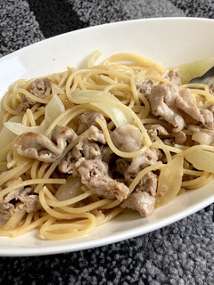 超手軽♡豚こまと玉ねぎのパスタ-レシピのメイン写真