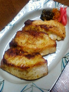 カレーで風味UP★しいらのムニエル-レシピのメイン写真
