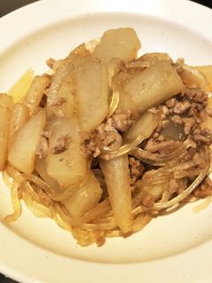 ひき肉、大根、マロニーの炒め煮-レシピのメイン写真