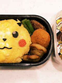 ピカチュウ キャラ弁 オムライスお弁当-レシピのメイン写真