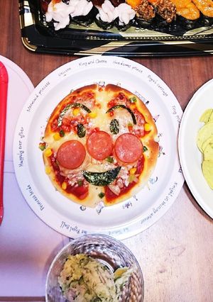 市販のピザで簡単アンパンマンピザ★-レシピのメイン写真