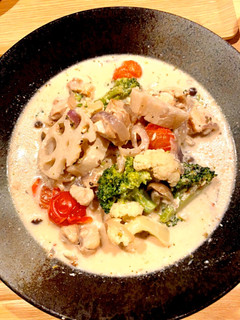 鶏肉と野菜の彩りクリーム煮-レシピのメイン写真