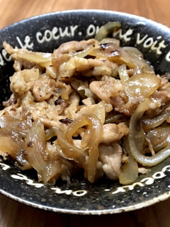 チューブ生姜と麺つゆでめちゃ旨生姜焼き!-レシピのメイン写真