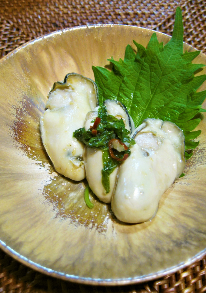 牡蠣の酒蒸し　ごま油の風味で-レシピのメイン写真