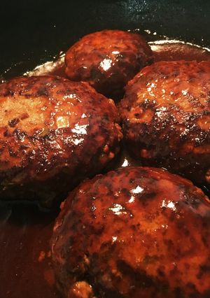煮込みハンバーグ-レシピのメイン写真