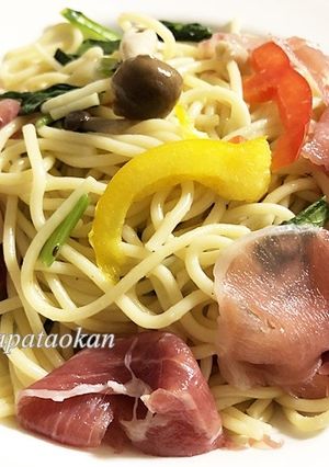 パパっとできる♪生ハムと小松菜のパスタ-レシピのメイン写真