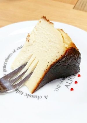 バスクチーズケーキ-レシピのメイン写真