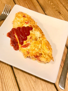 アメリカン朝食★トマトのチーズオムレツ-レシピのメイン写真
