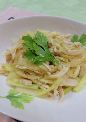 蒸し鶏のセロリ・玉葱のごま酢あえ-レシピのメイン写真