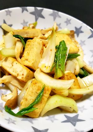 豆腐とエリンギの青菜ラー油炒め-レシピのメイン写真
