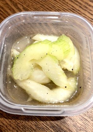 セロリの浅漬け-レシピのメイン写真